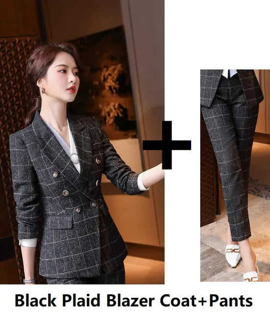 Kockás hivatalos öltöny